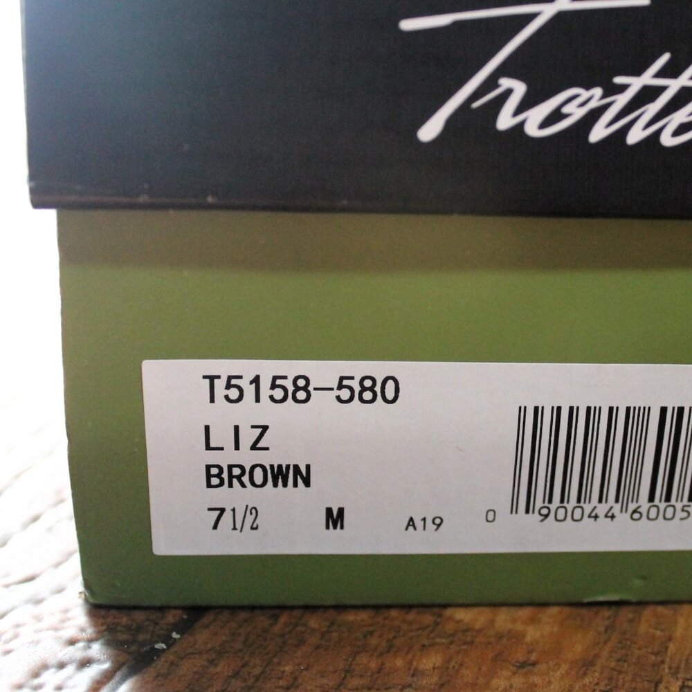NIB Trotters "Liz" Woven Loafers, Brown Leather, 7.5M - Picture 5 of 11